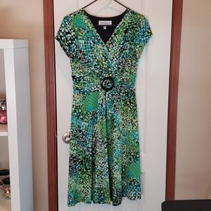 Studio 1 misses size 8 dress